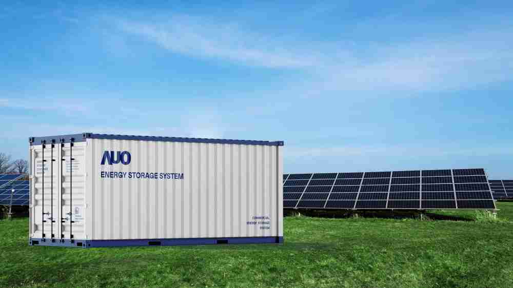 至成国际透过AI数据管理，，，提供不同类型用户进行储能与能源管理，，，，达到再生能源管控调度成效